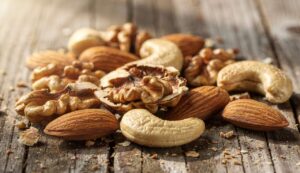 De voordelen van noten worden vaak onderschat, maar ze kunnen uw gezondheid op verbazingwekkende wijze veranderen